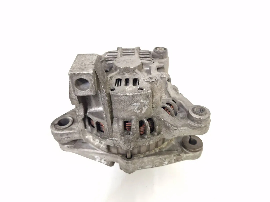 Alternador 1071418 de Ford Fiesta furgón (jv_) 2000-2003 - pieza usada