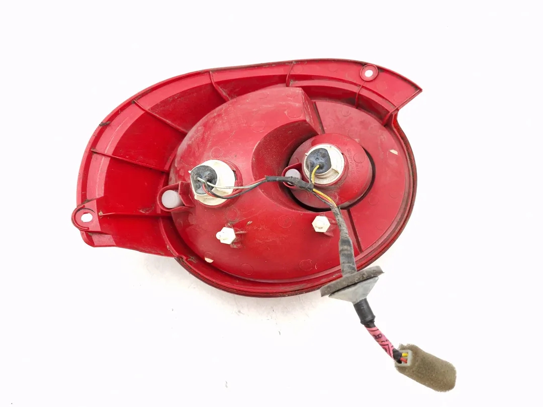 Scheinwerfer rechts kofferraum B10S1 96954017 de Chevrolet Matiz (m200, m250) 2005-2011 - pieza usada