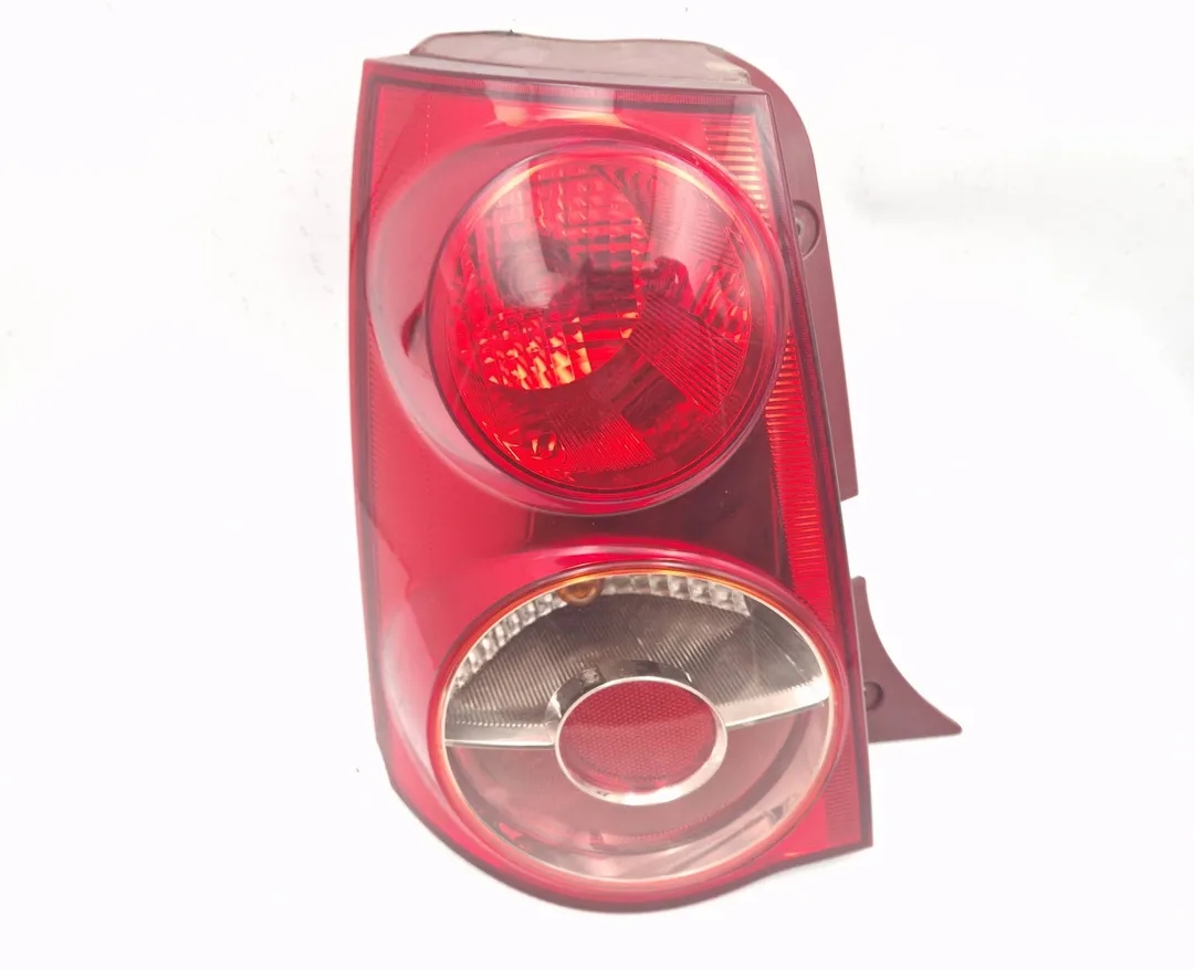 Piloto trasero izquierdo G4HE 9240107510 de Kia Picanto (sa) 2004-2011 - pieza usada