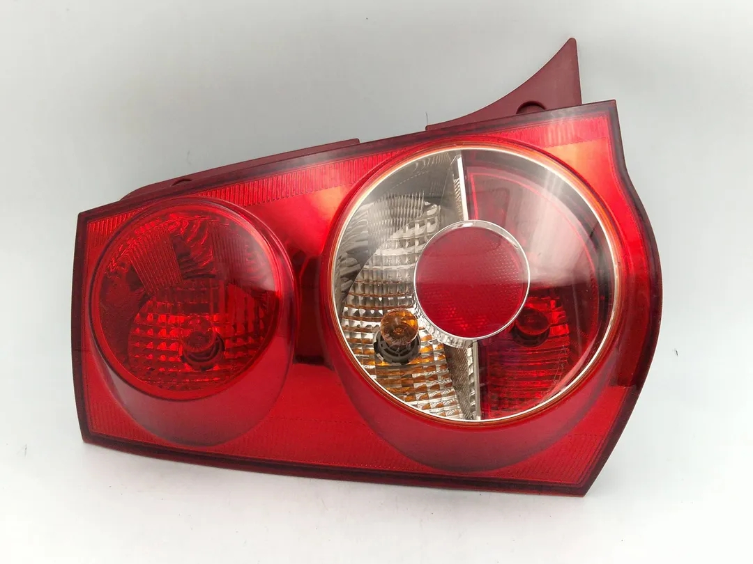 Piloto trasero izquierdo G4HE 9240107510 de Kia Picanto (sa) 2004-2011 - pieza usada