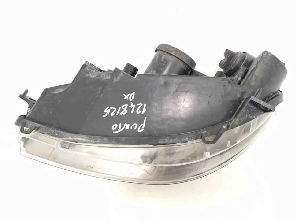 Scheinwerfer vorne rechts 51760025 de Fiat Punto (2u) (07/03>01/07<) 2005-2007 - pieza usada