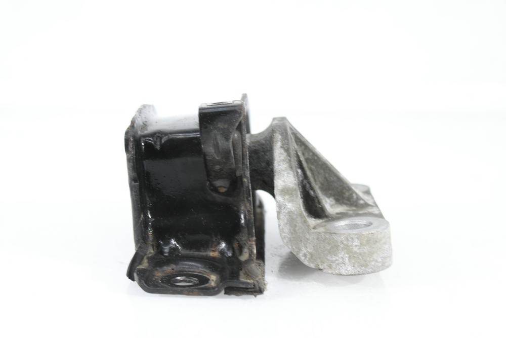 Soporte motor izquierdo A 12 XEL,B 12 XEL,D 12 XEL 13371838 de Opel Adam (m13) 2013-2018 69 CV