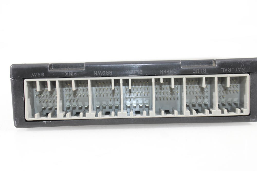 Centralita confort A 12 XEL,B 12 XEL,D 12 XEL 13591610 de Opel Adam (m13) 2013-2018 69 CV - pieza usada