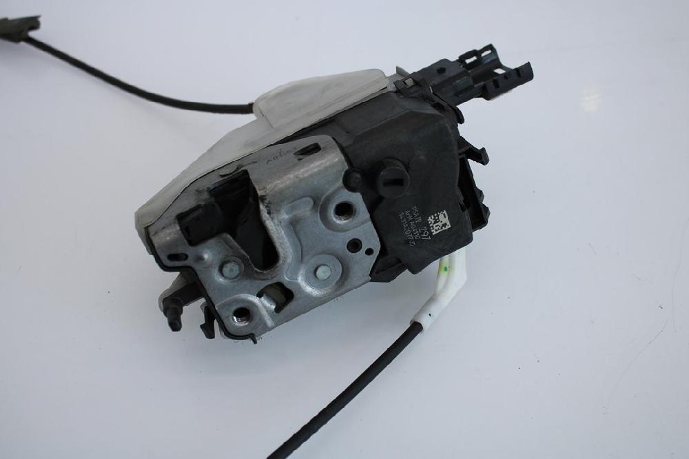Serratura porta posteriore sinistra 9H05 732297 de Peugeot 3008 suv (mc_, mr_, mj_, m4_) 2016-0 112 CV - pieza usada