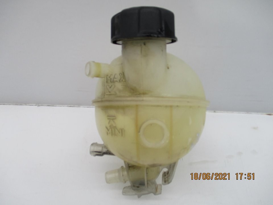Depósito expansion 9HP 9652621280 de Citroen C3 picasso 2007-2017 92 CV con 138061 km - pieza usada