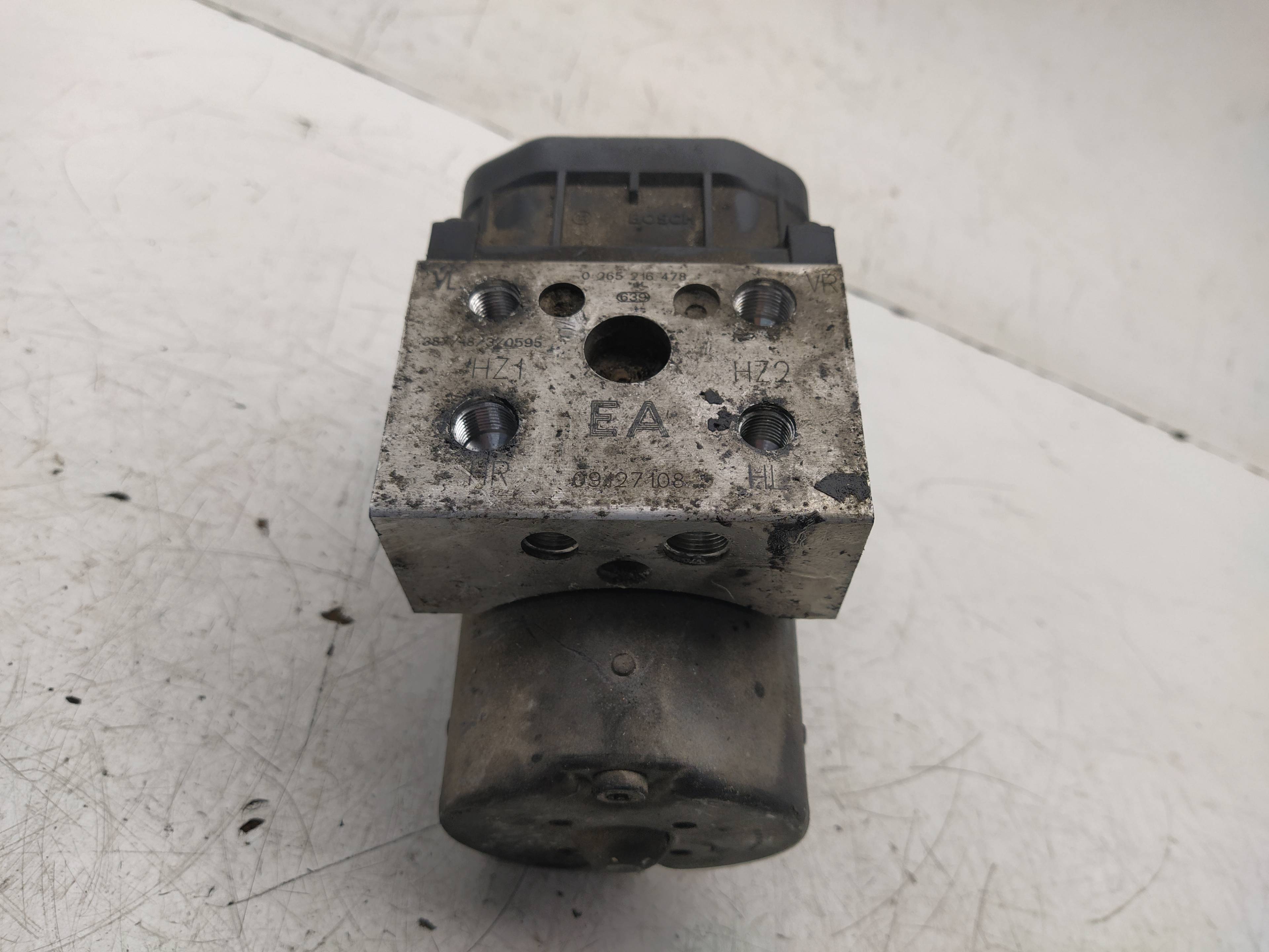 Abs Y17DT 0265216478 de Opel Meriva 2003-0 - pieza usada