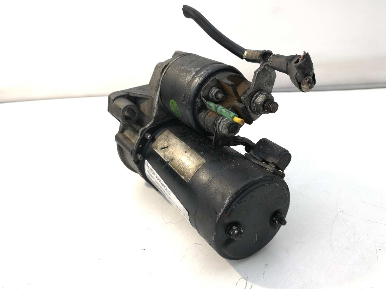 Starter motor 0281011784 de Peugeot 206 2002-2012 - pieza usada