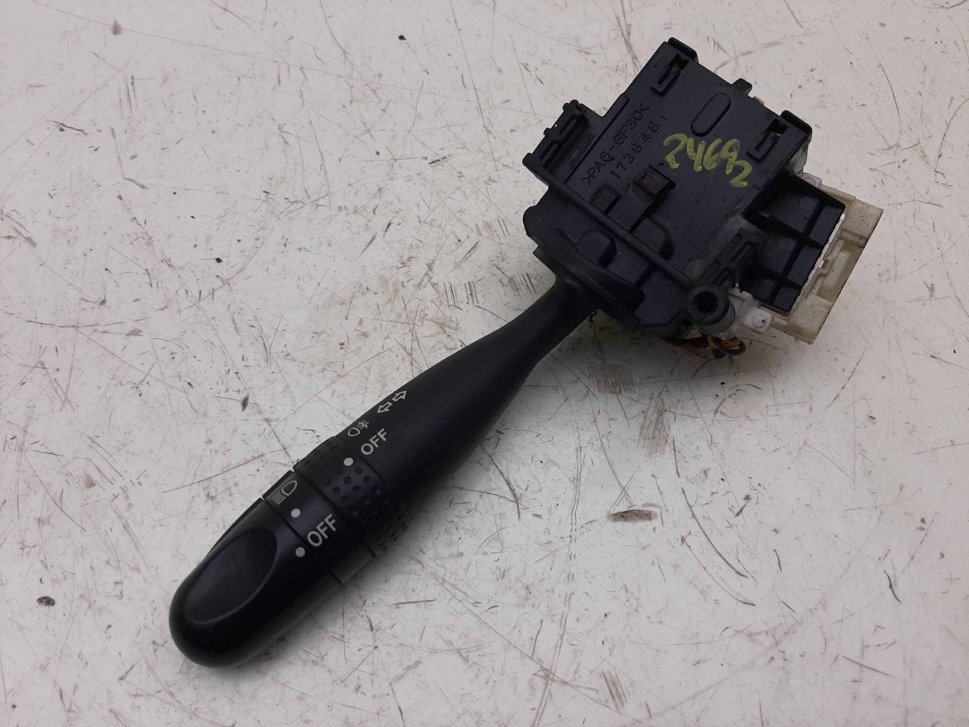 Light switch 4ZZFE 173648 de Toyota Corolla (_e12_) 2002-2006 97 CV - pieza usada