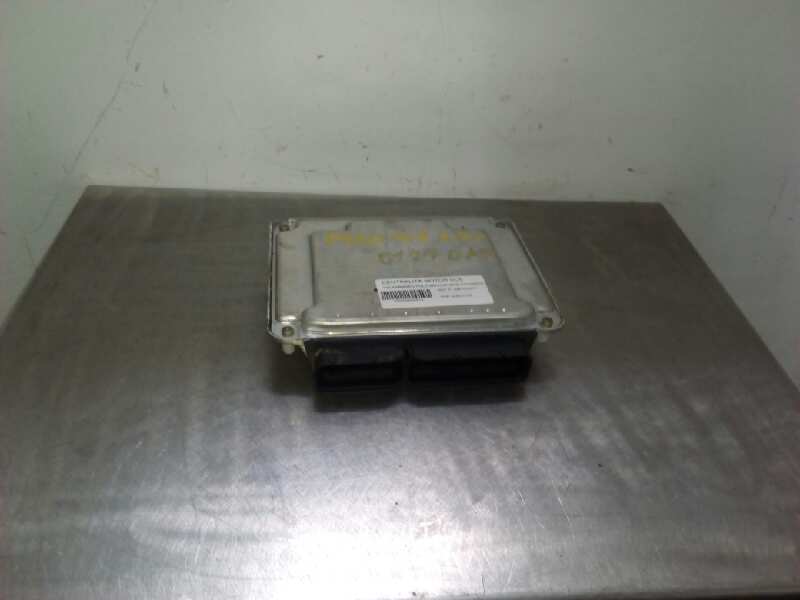 Switchboard engine uce ASX 0281010377 de Volkswagen Polo (6n2) 1999-2001 64 CV - pieza usada