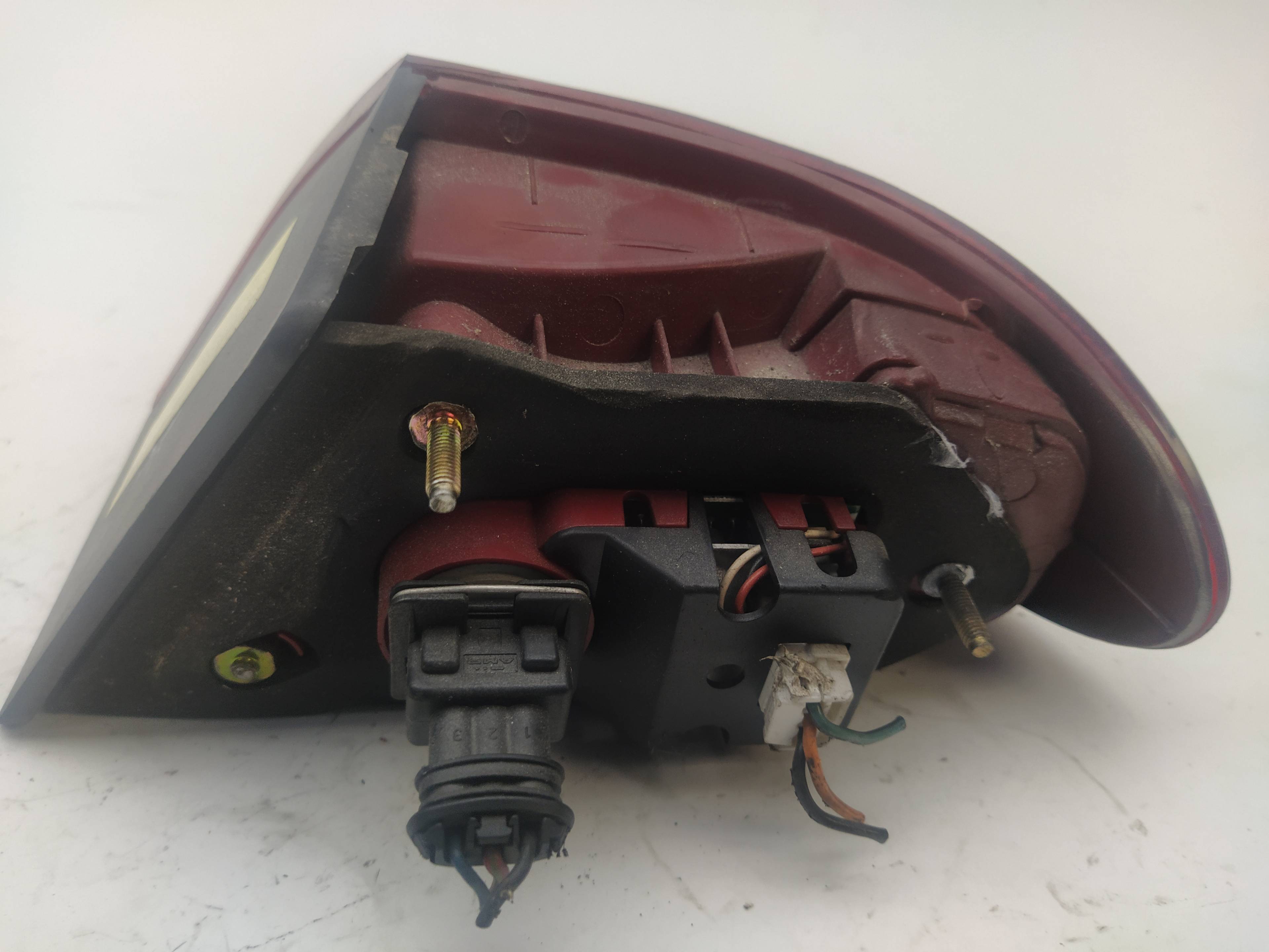 Piloto trasero izquierdo 839A6000 60597302 de Alfa romeo 166 1998-2000 con 176322 km - pieza usada