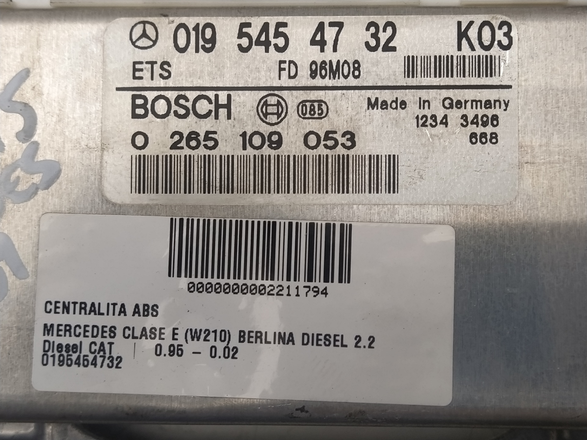 Centralita del abs OM604912 0195454732 de Mercedes-benz Clase e (w210) berlina diesel 0-0 95 CV - pieza usada