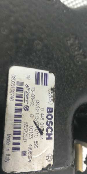 Injection pump A13DTC 0445010204 de Opel Corsa 2011-2014 con 63800 km - pieza usada