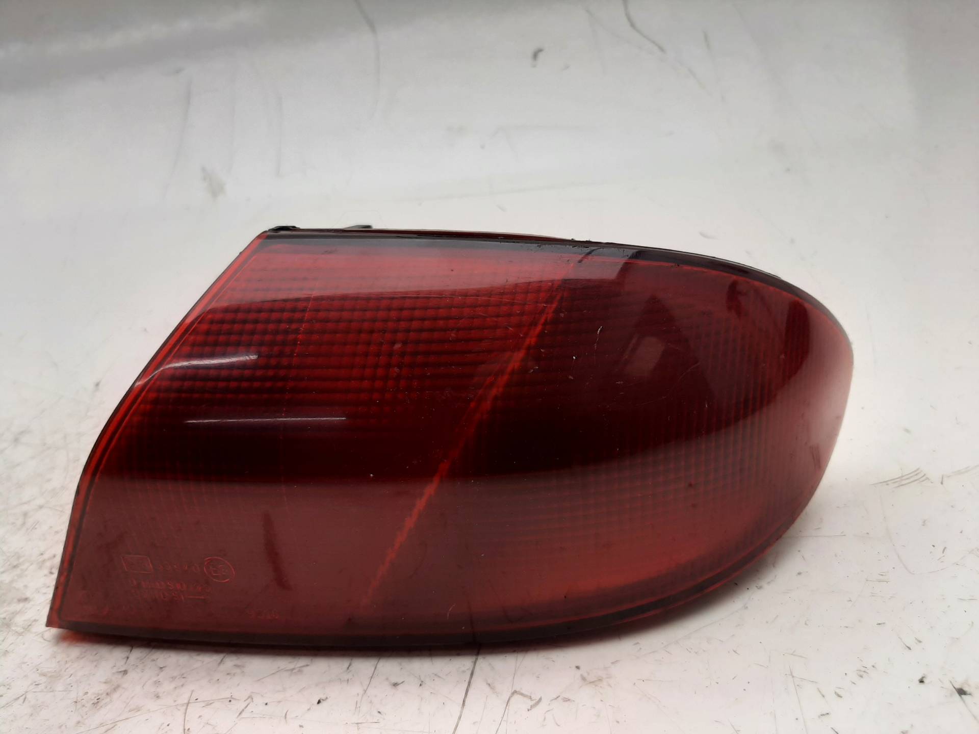 Piloto trasero derecho 841G000 60597302 de Alfa romeo 166 0-0 175 CV