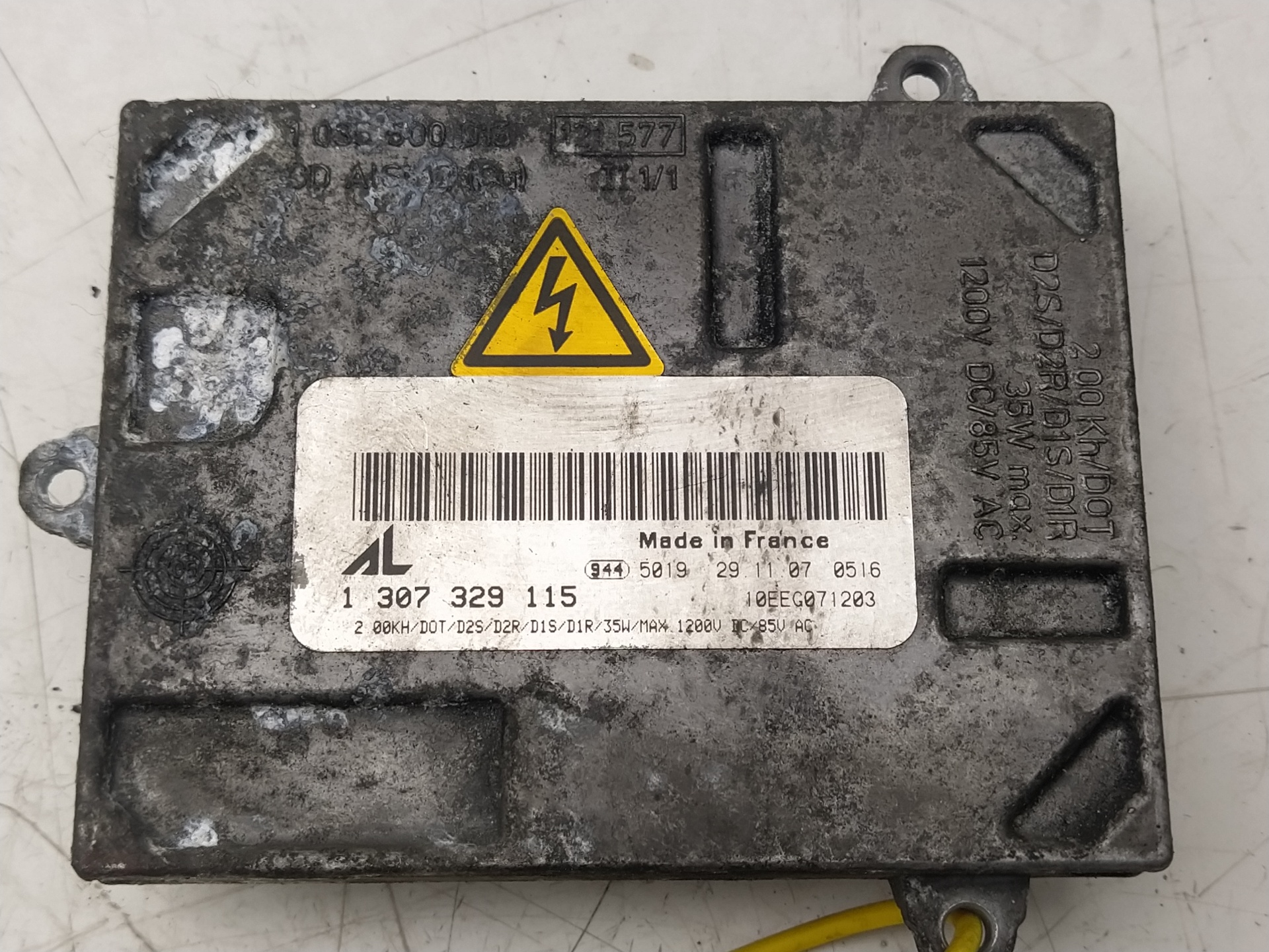 Boîtier xenon BLB 1307329115 de Audi A4 2004-2007 con 236885 km - pieza usada