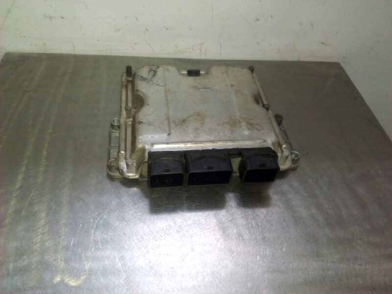 Centralita motor uce 0281011523 de Citroen Xsara (n1) 2000-2005 - pieza usada