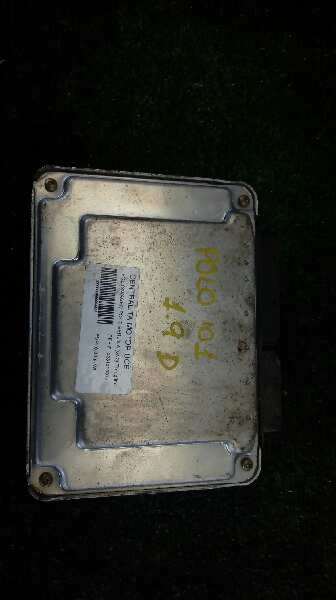 Switchboard engine uce ASX 0281010377 de Volkswagen Polo (6n2) 1999-2001 64 CV