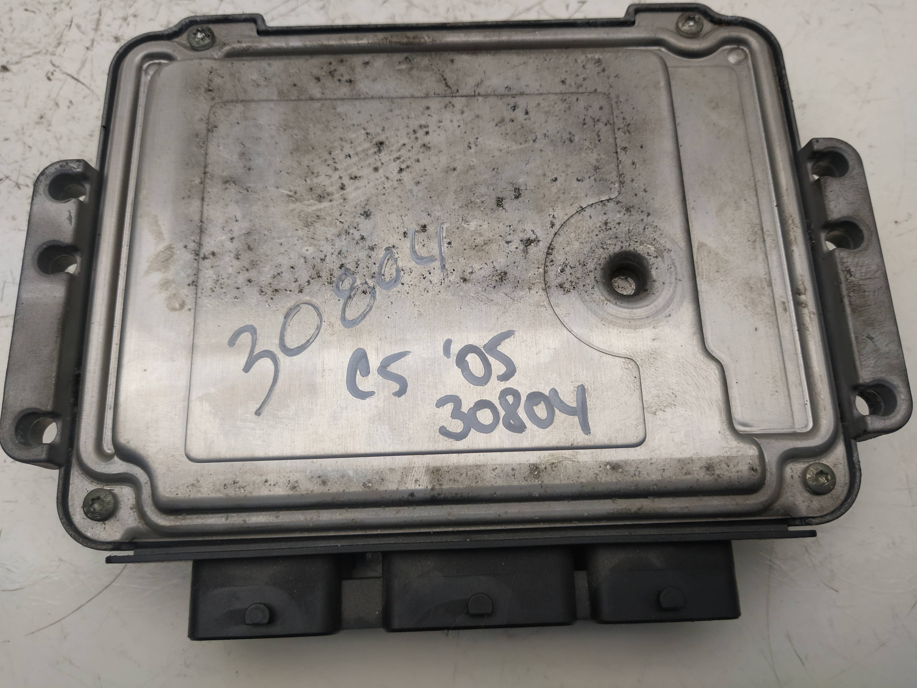 Switchboard engine uce 9HY 0281012624 de Citroen C5 ii (rc_) 2004-0 109 CV - pieza usada