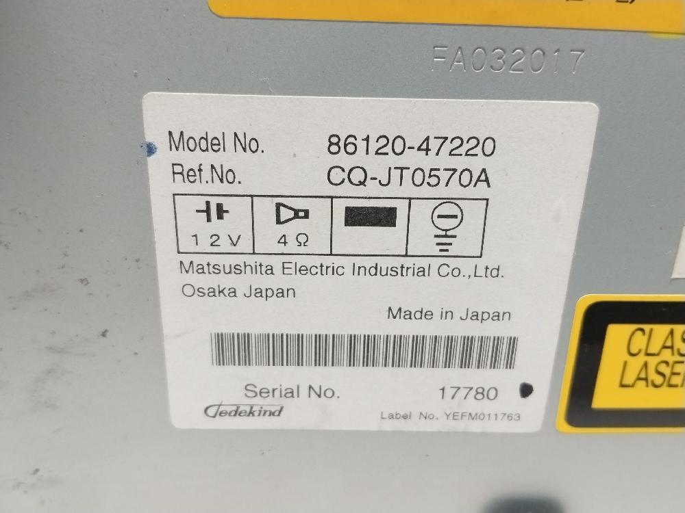 Sistema audio / radio cd 1NZ-FXE 8612047220 de Toyota Prius liftback (_w2_) 2003-2009 112 CV con 272859 km - pieza usada