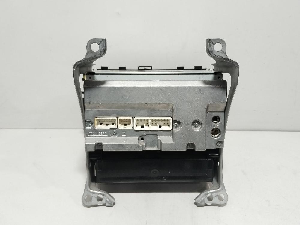Sistema audio / radio cd 1NZ-FXE 8612047220 de Toyota Prius liftback (_w2_) 2003-2009 112 CV con 272859 km - pieza usada