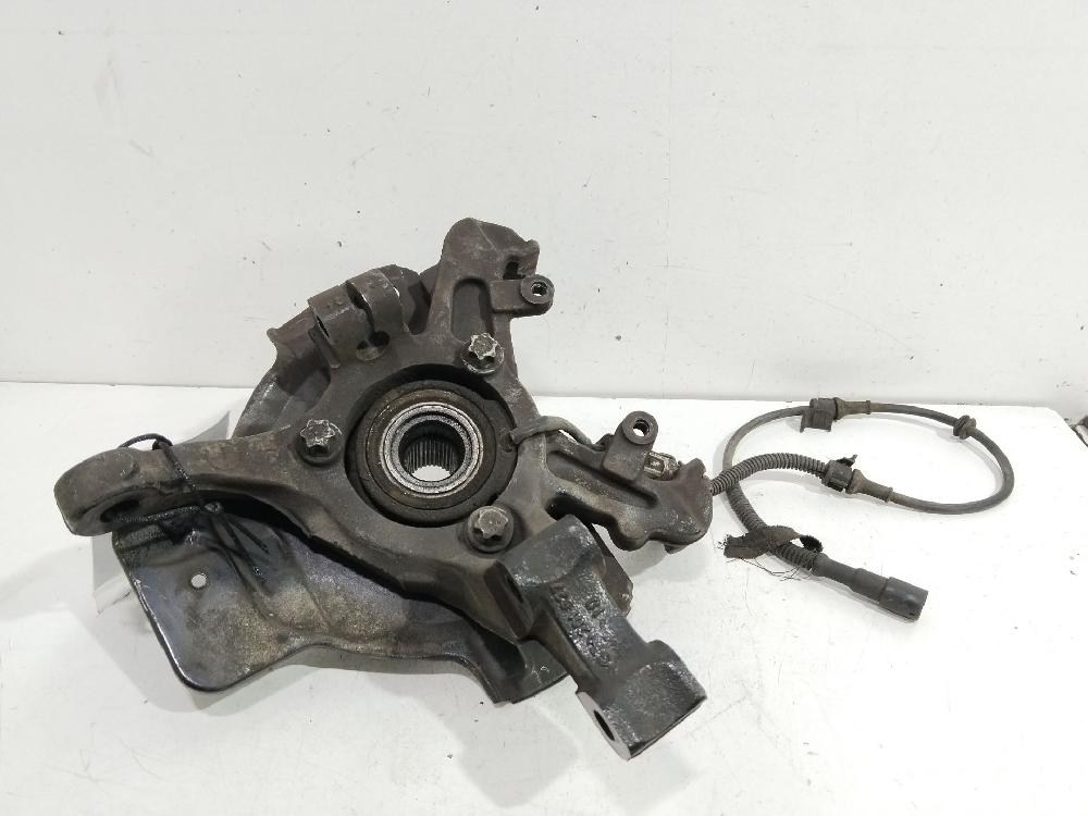 Achsschenkel vorne rechts X16XEL 90498811 de Opel Astra g berlina 1998-2004 101 CV con 125708 km - pieza usada