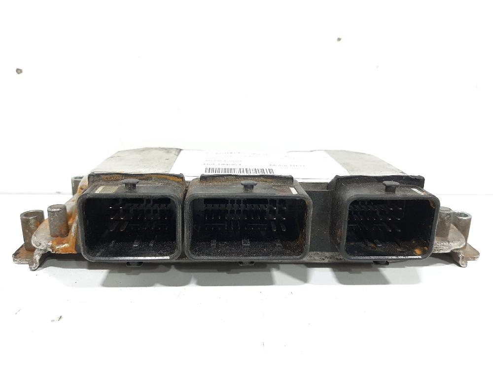 Switchboard engine uce NFU 0261206606 de Citroen Xantia (x1_, x2_) 1995-1999 109 CV con 205021 km - pieza usada