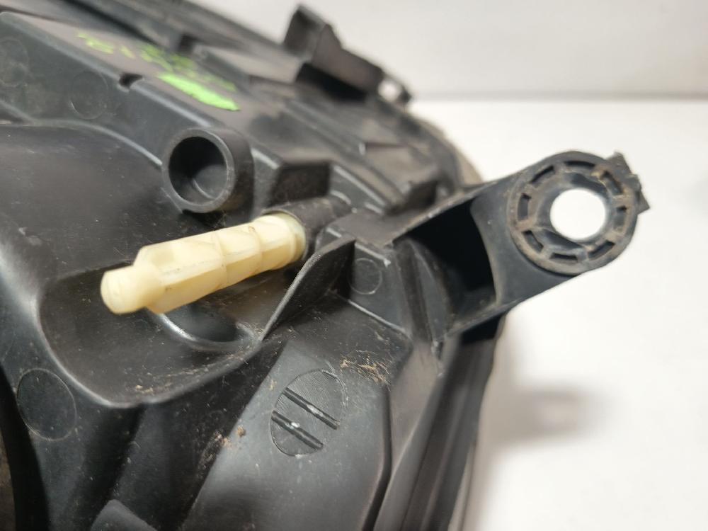 Phare gauche RHR (DW10BTED4) 9650055980 de Citroen C5 ii (rc_) 2004-2008 136 CV con 159522 km - pieza usada