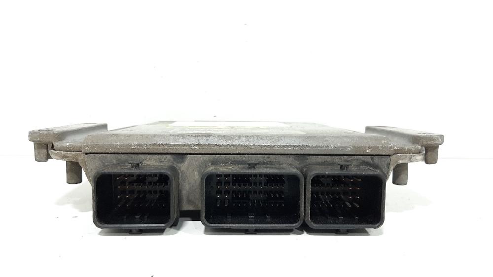 Switchboard engine uce RHY 0281011521 de Citroen Xsara picasso (n68) 1999-2011 90 CV - pieza usada