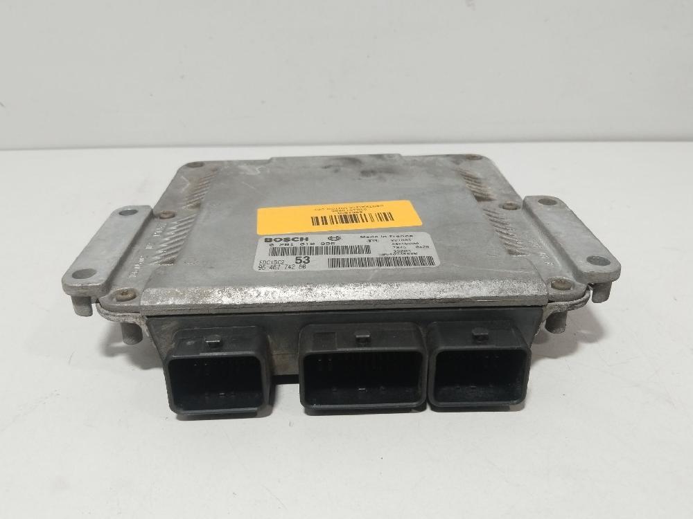 Switchboard engine uce RHY (DW10TD) 0281010996 de Citroen Xsara picasso (n68) 1999-2011 90 CV con 88883 km - pieza usada