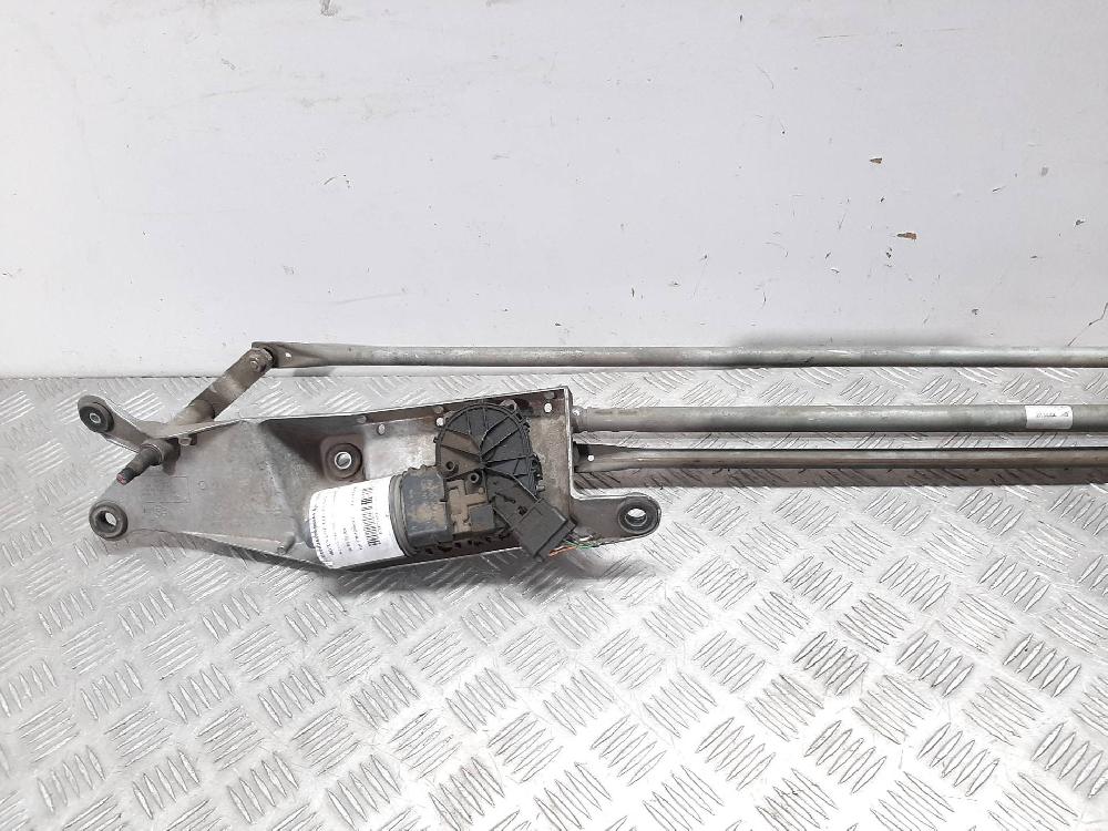 Motor limpia delantero K4J780 7701208057 de Renault Modus / grand modus (f/jp0_) 2004-2008 98 CV con 115559 km - pieza usada