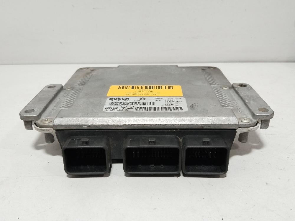 Switchboard engine uce RHT (DW10ATED4) 0281011334 de Citroen C8 (ea_, eb_) 2006-1970 107 CV - pieza usada