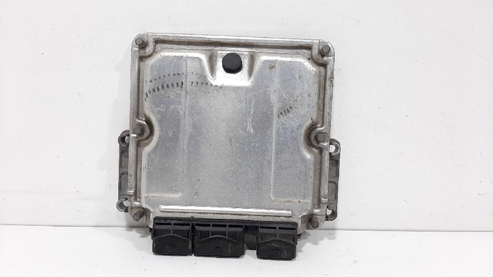 Switchboard engine uce RHY 0281011521 de Citroen Xsara picasso (n68) 1999-2011 90 CV - pieza usada