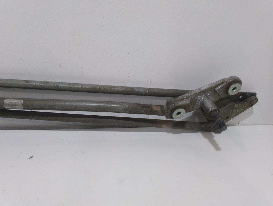 Motor limpia delantero K4J770 7701208057 de Renault Modus / grand modus (f/jp0_) 2004-2008 98 CV con 196114 km - pieza usada