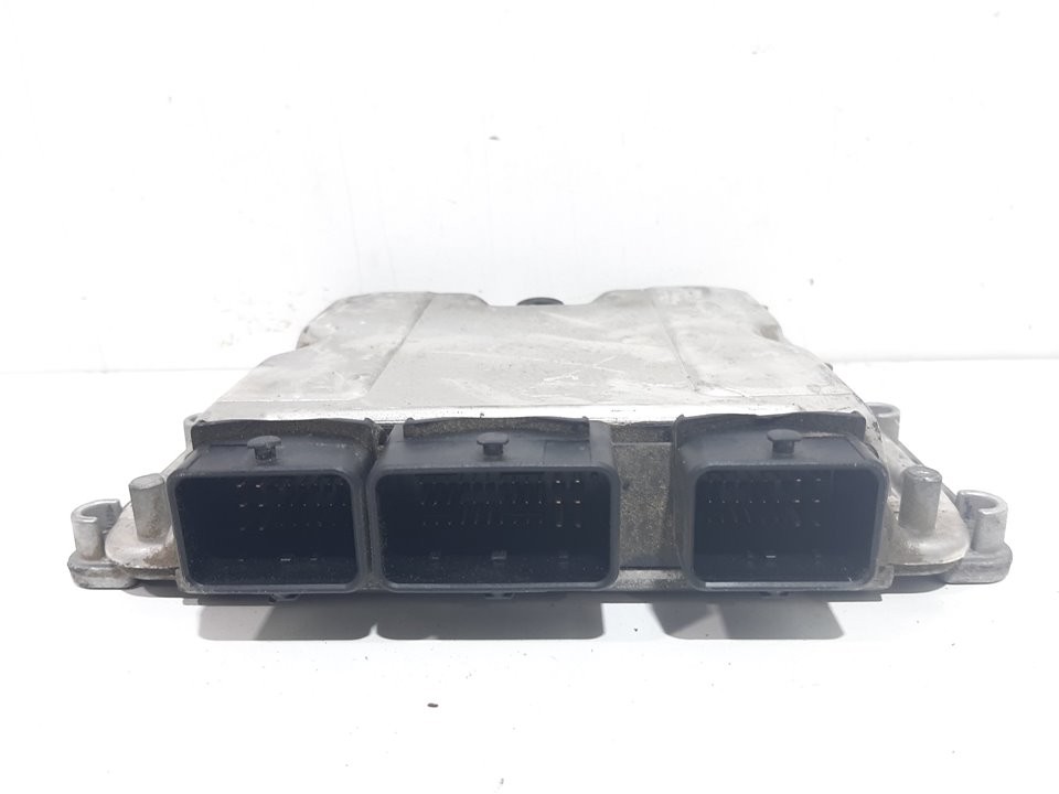 Switchboard engine uce RHT 0281011334 de Citroen C8 (ea_, eb_) 2006-2015 107 CV con 231161 km - pieza usada