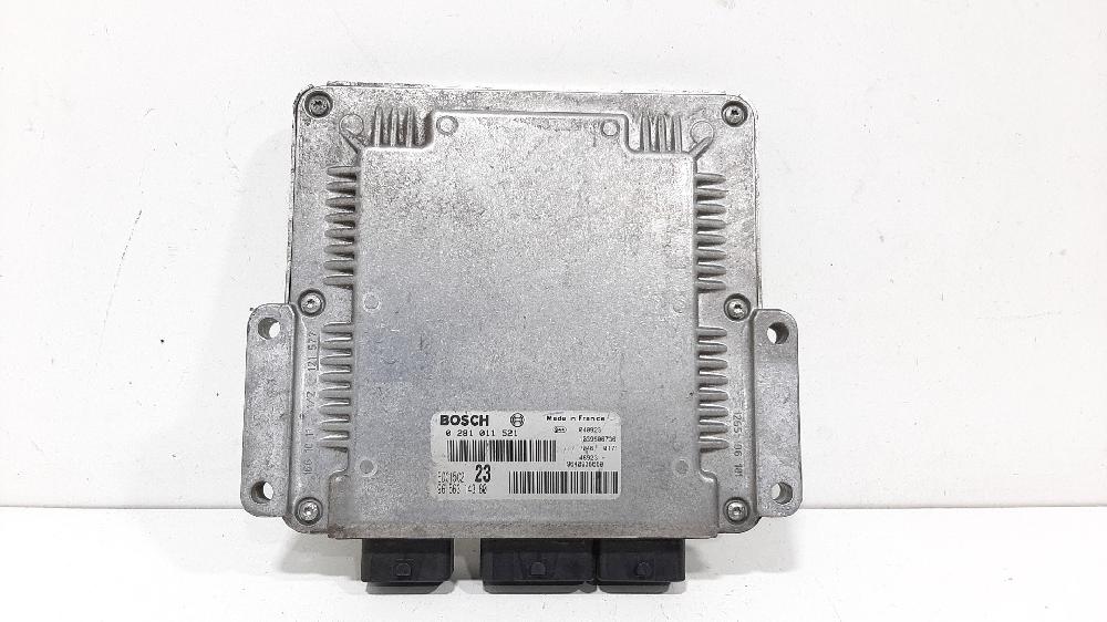 Motorsteuergerät RHY 0281011521 de Citroen Xsara picasso (n68) 1999-2011 90 CV con 194765 km