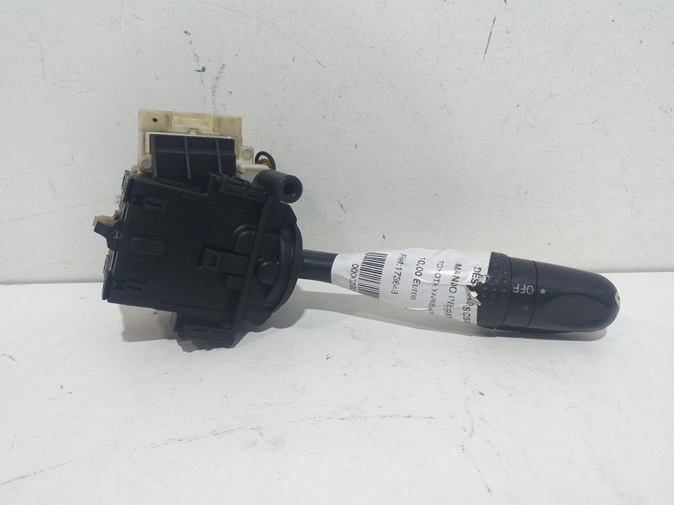 Turn signals control 1NDTV 173648 de Toyota Yaris verso (_p2_) 2002-2005 75 CV con 138256 km