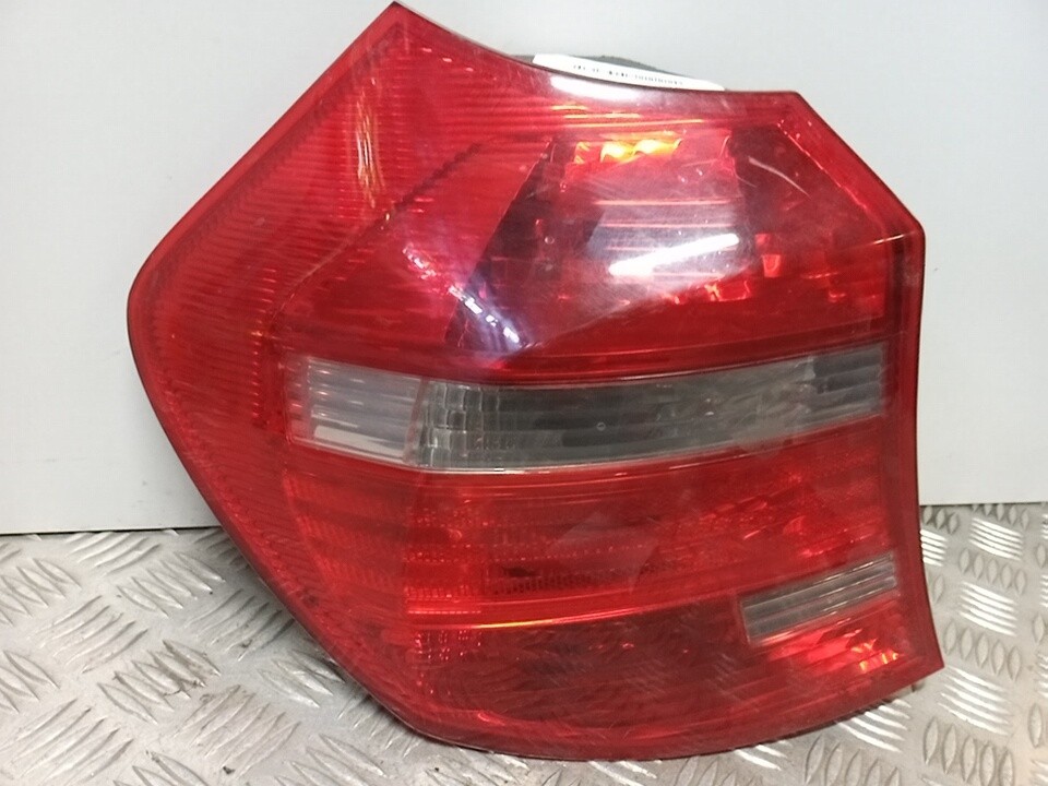 Piloto trasero izquierdo N43B20A 63217164955 de Bmw 1 (e87) 2007-2011 143 CV con 154583 km - pieza usada