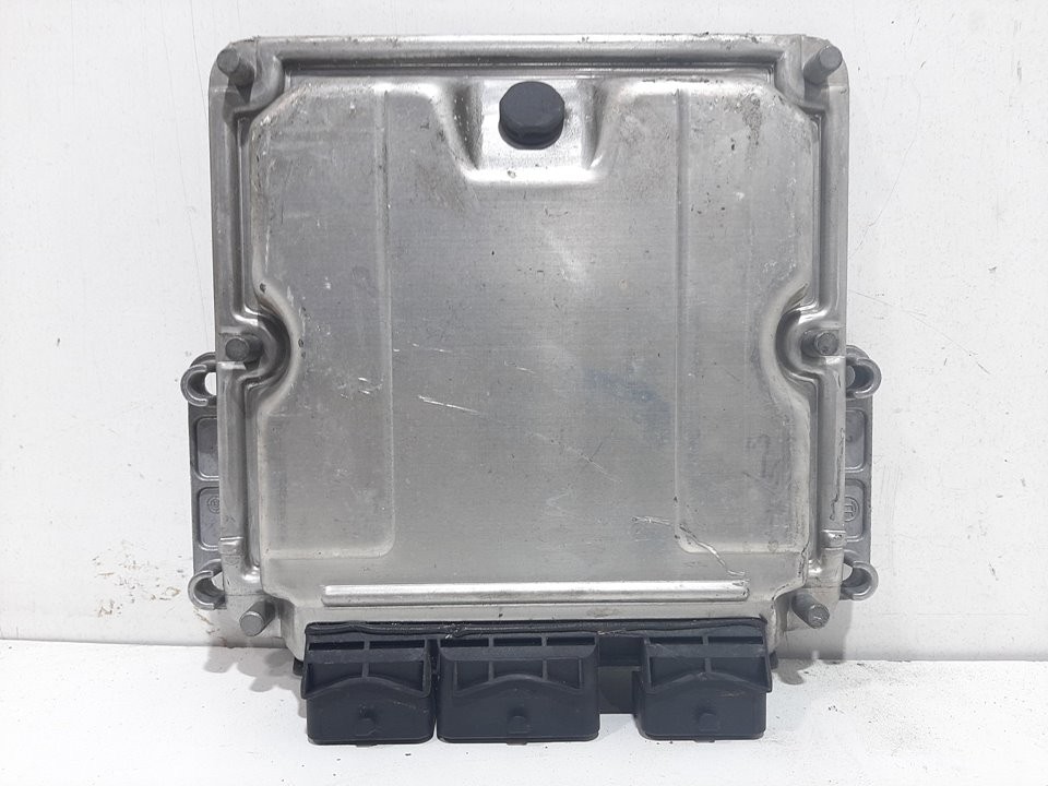 Switchboard engine uce RHT 0281011334 de Citroen C8 (ea_, eb_) 2006-2015 107 CV con 231161 km