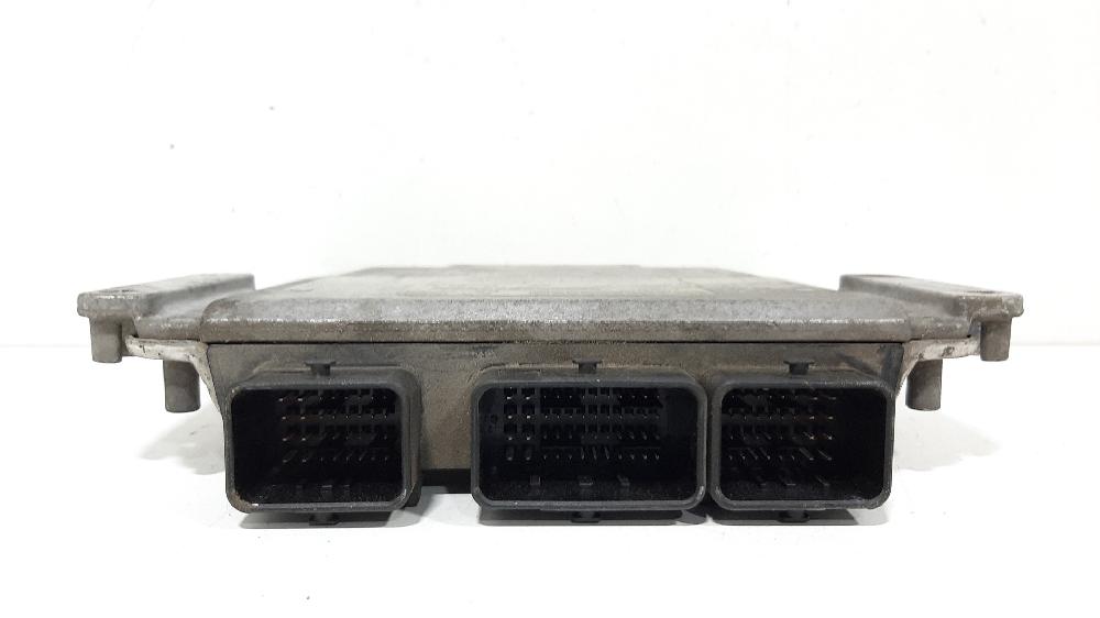 Switchboard engine uce RHY 0281011521 de Citroen Xsara picasso (n68) 1999-2011 90 CV con 194765 km - pieza usada