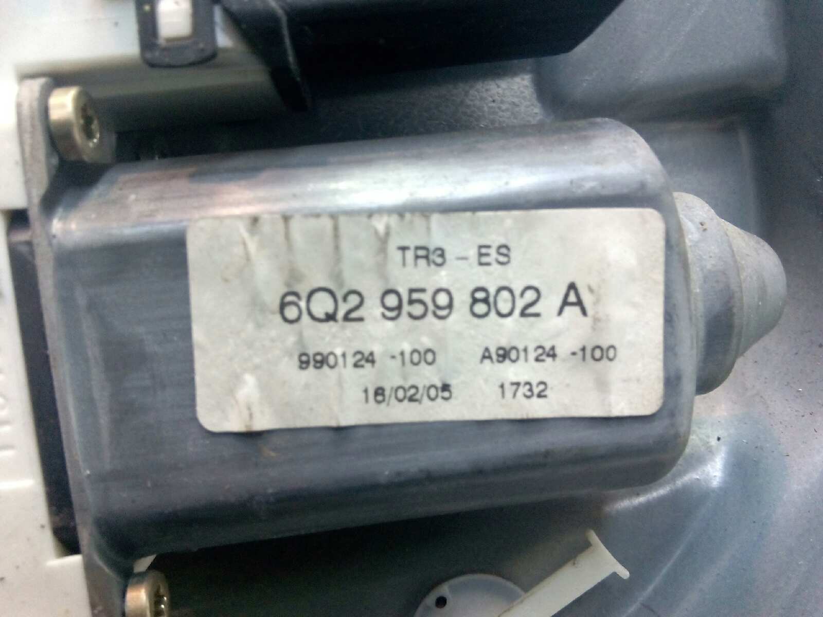 SEAT Cordoba 2 generation (1999-2009) Regulator de geam ușă stânga față 6Q2959802A 18539182