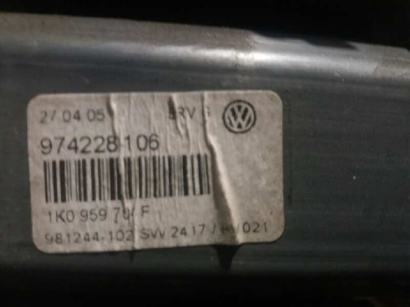 VOLKSWAGEN Passat B6 (2005-2010) Galinių dešinių durų stiklo pakelėjas 3C5839462J 23285240