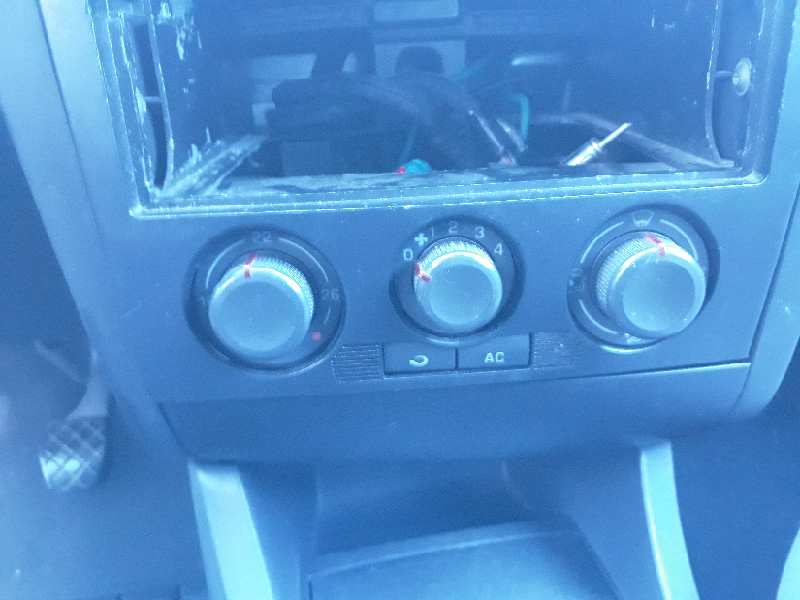 SEAT Cordoba 2 generation (1999-2009) Амортизатор передний правый 6Q0413031BR 23294113