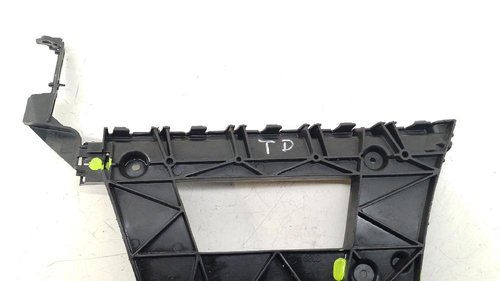 Soporte paragolpes trasero derecho CAGA 8K5807454 de Audi A4 b8 (8k2) 2007-2012 143 CV con 343195 km - pieza usada