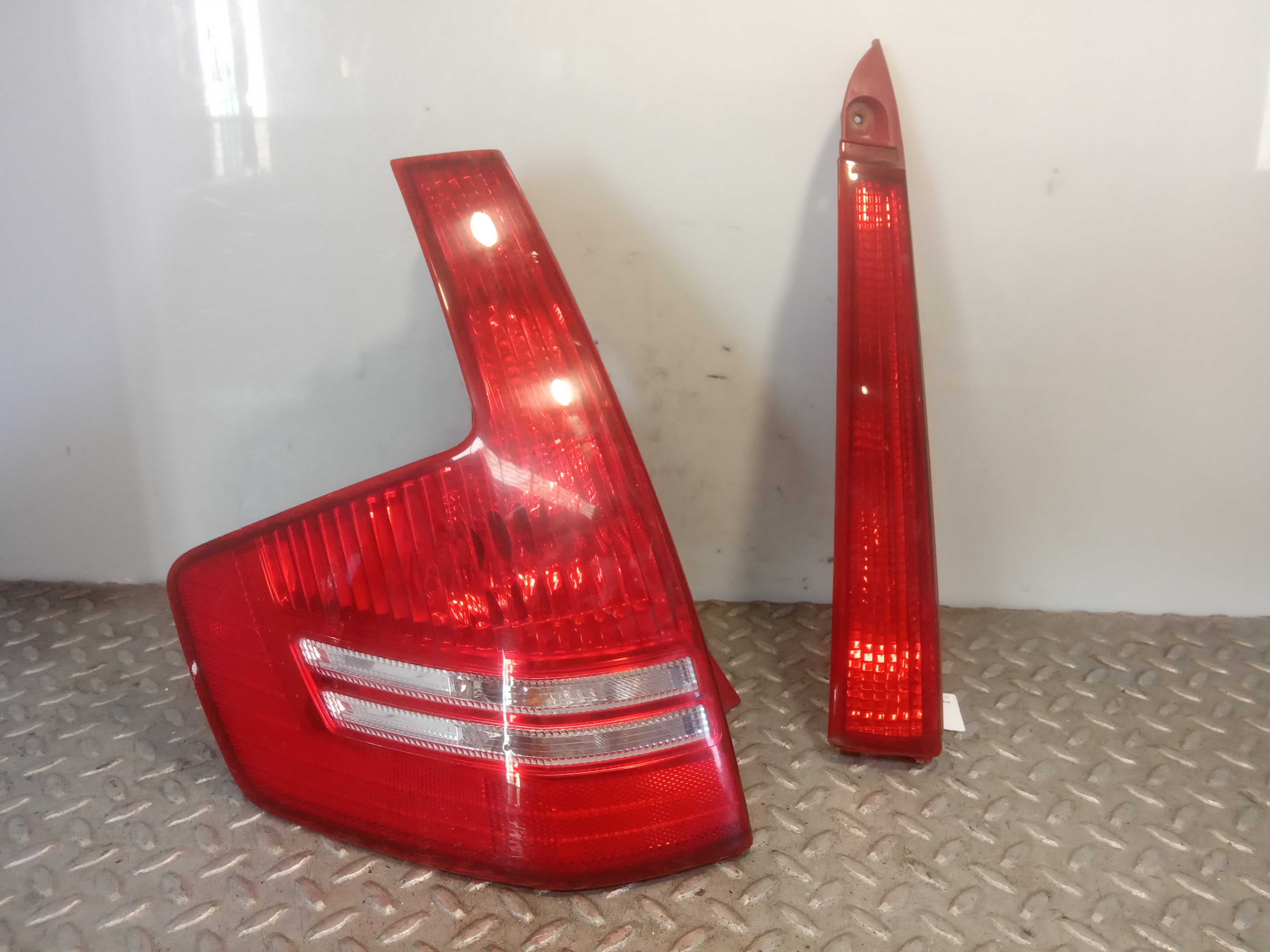 CITROËN C4 1 generation (2004-2011) Rear Left Taillight 6350T8 18677940