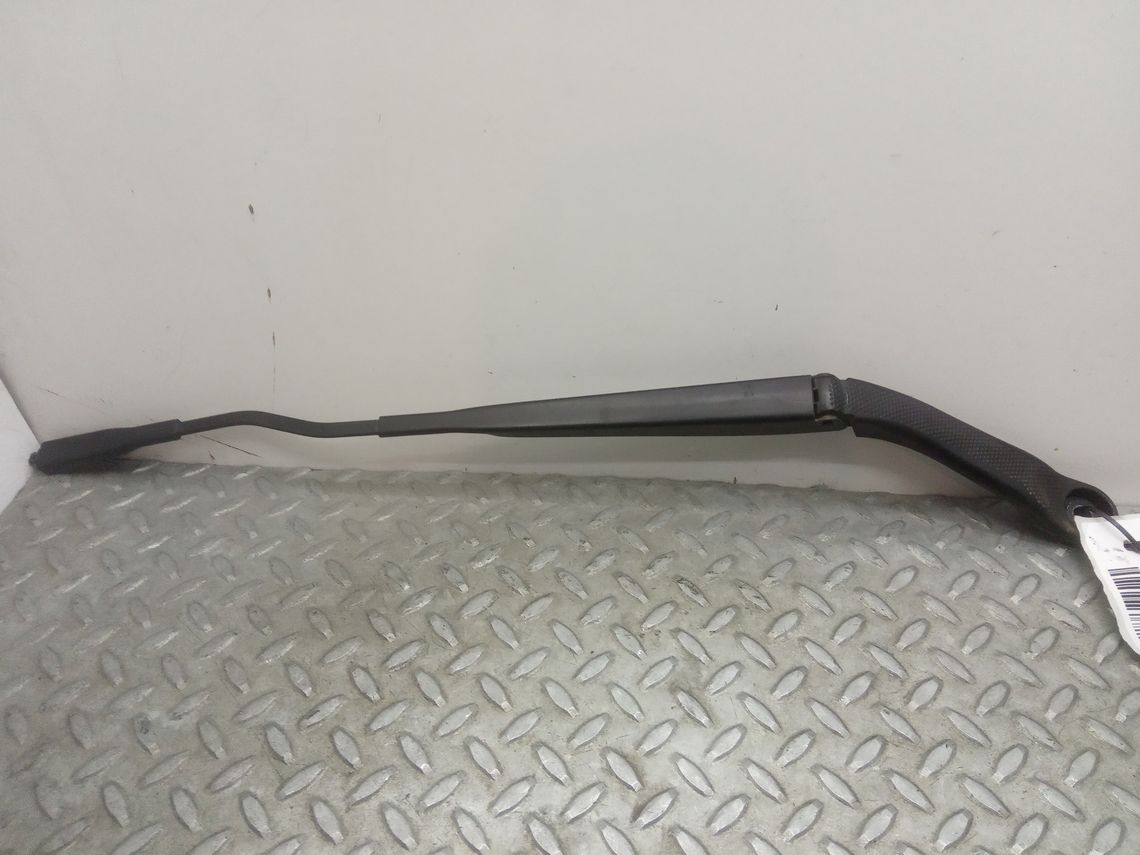 NISSAN Qashqai 1 generation (2007-2014) Front Wiper Arms 23691908