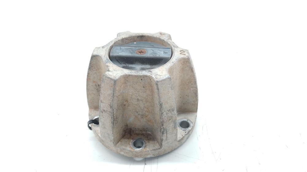 Cubos de bloqueo F10A de Suzuki Santana 0-0 con 120006 km - pieza usada