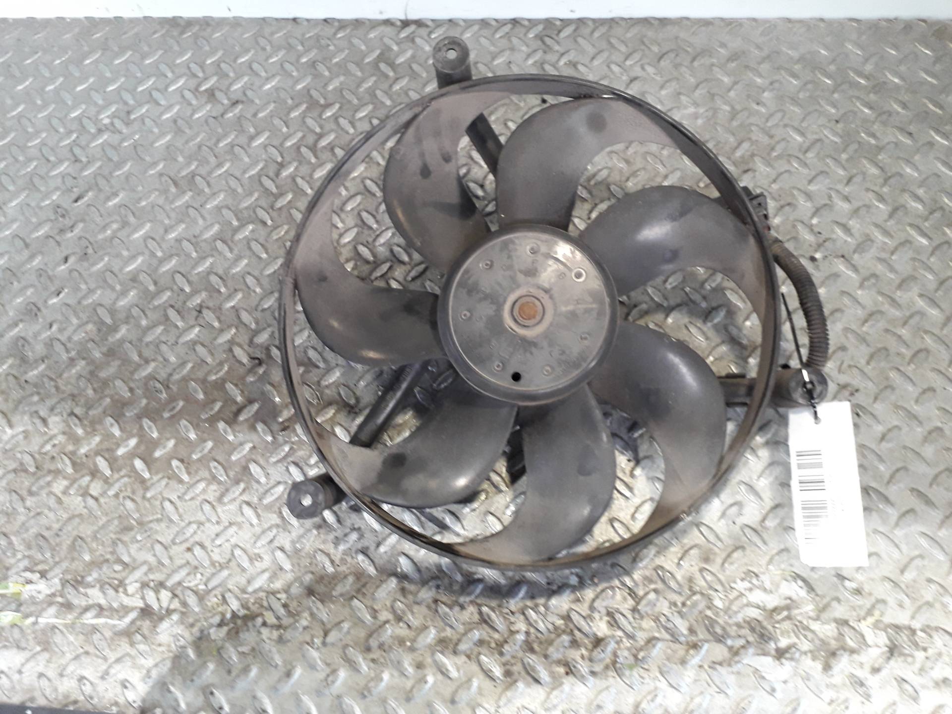 VOLKSWAGEN Bora 1 generation (1998-2005) Difūzoriaus ventiliatorius 1J0121206 21622111