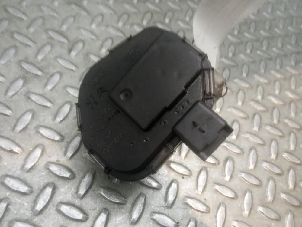 Caja de mariposa 8H01 9673534480 de Citroen C3 2009-2017 68 CV con 1 km - pieza usada
