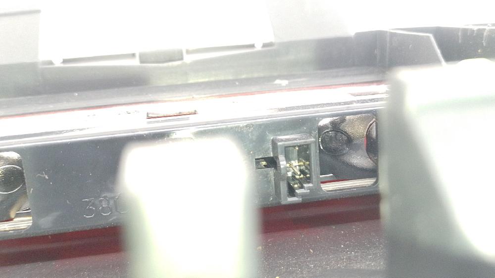 Luz central de freno 9H06 9675807280 de Citroen C-elysee (dd_) 2014-0 92 CV - pieza usada