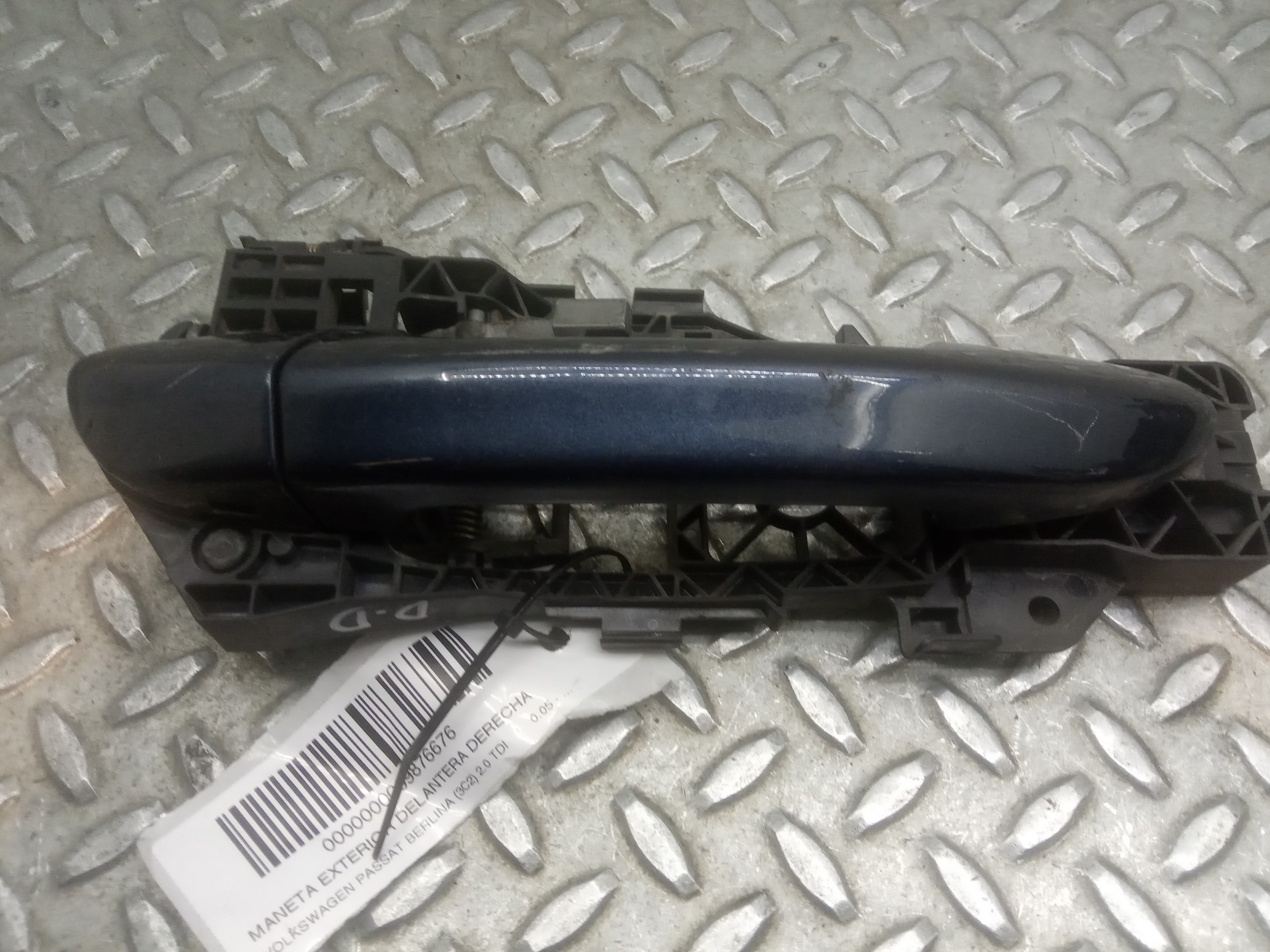 VOLKSWAGEN Passat B6 (2005-2010) Front Right Door Exterior Handle 23331494