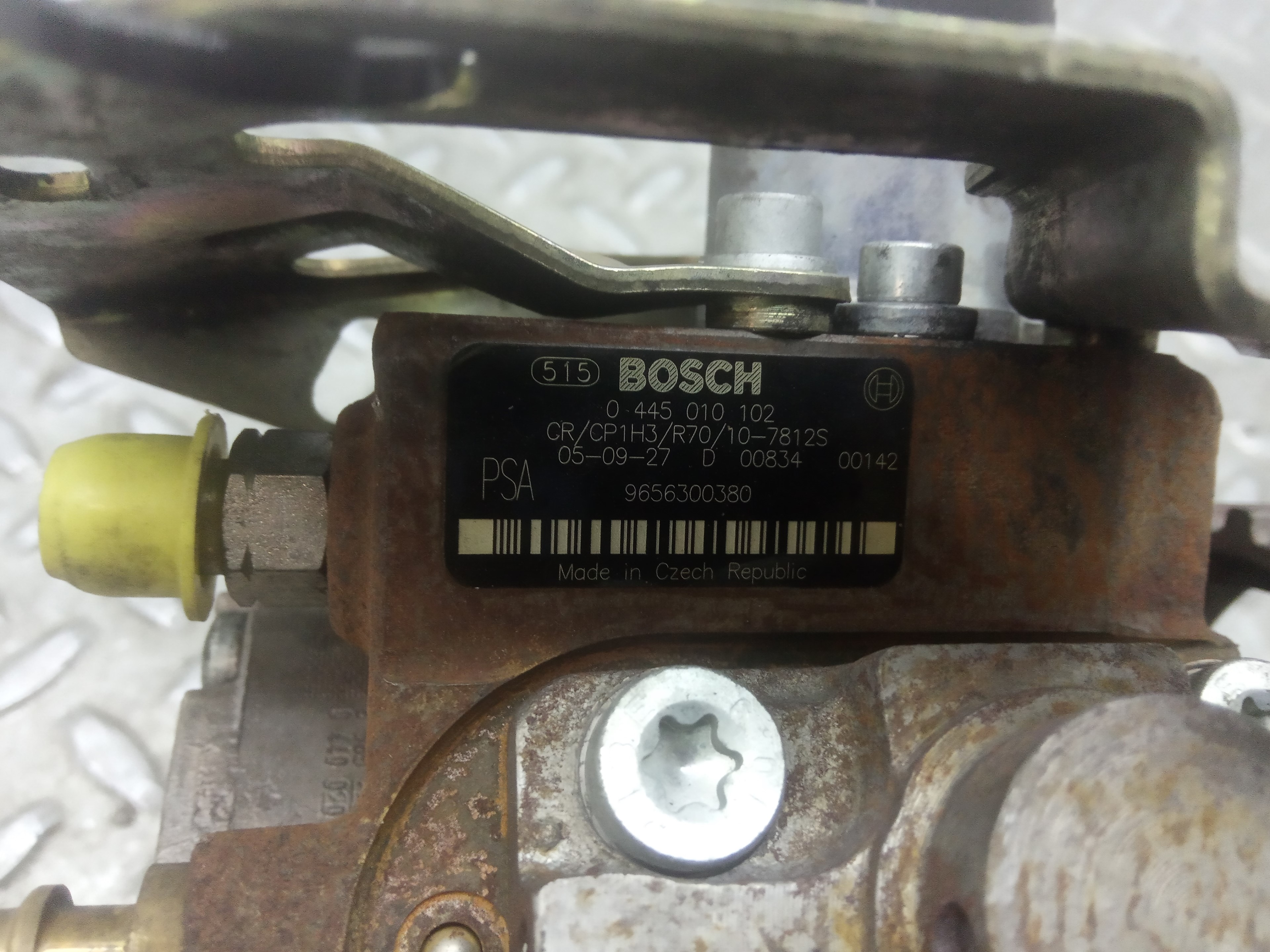 PEUGEOT 307 1 generation (2001-2008) Pompă de combustibil de înaltă presiune 9656300380 23684009